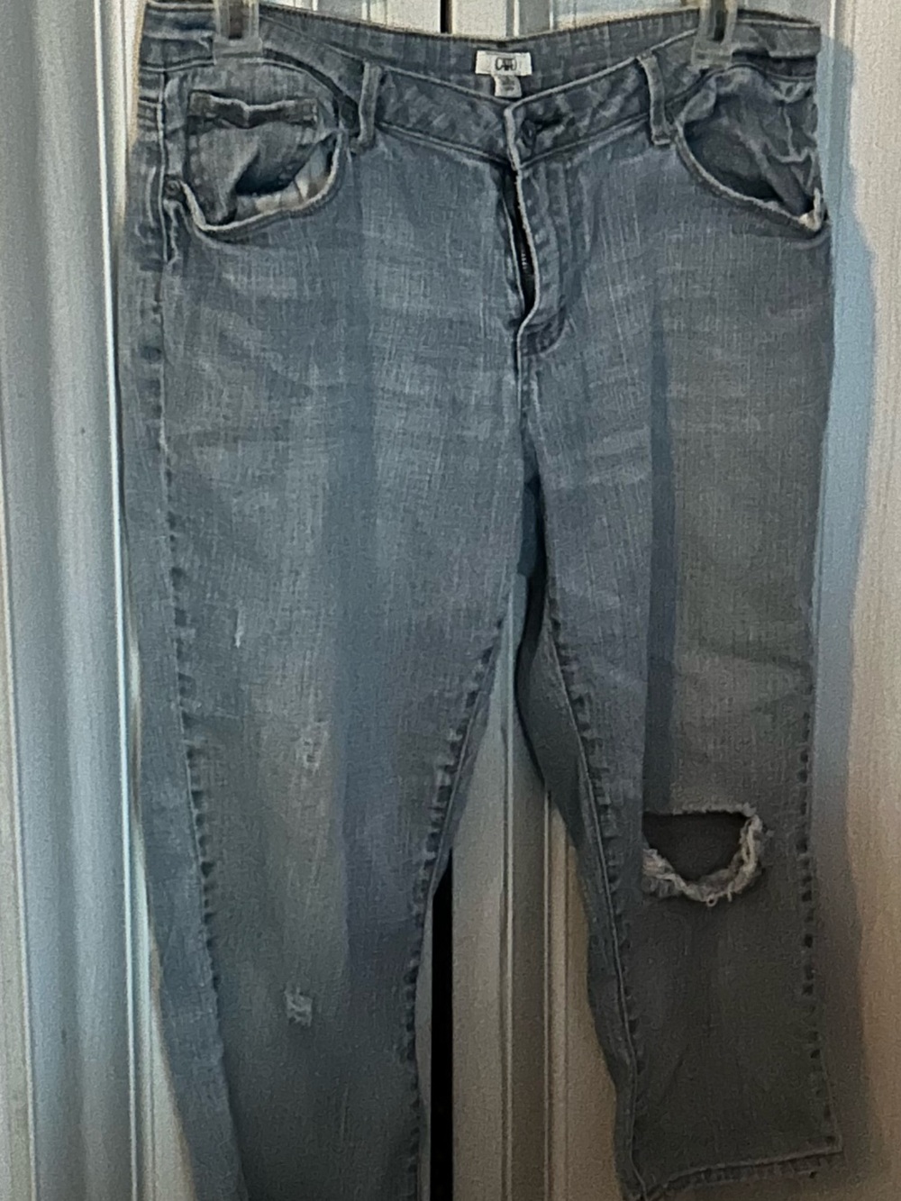 LOOK!!! Women’s Distressed Light Blue Jeans - Casual Stretch Denim size 12!!
